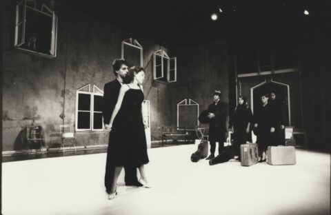 Projekt »Tango Neruda« (1983): Michael Ritz, Manuela Hüpper, Thomas Parr, Anne Schieber, Renate Haen, Irina Szczepanski (v.l.n.r.). Fotografie: Erich Malter
